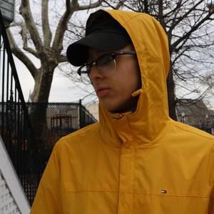 Meet your Posher, Luis